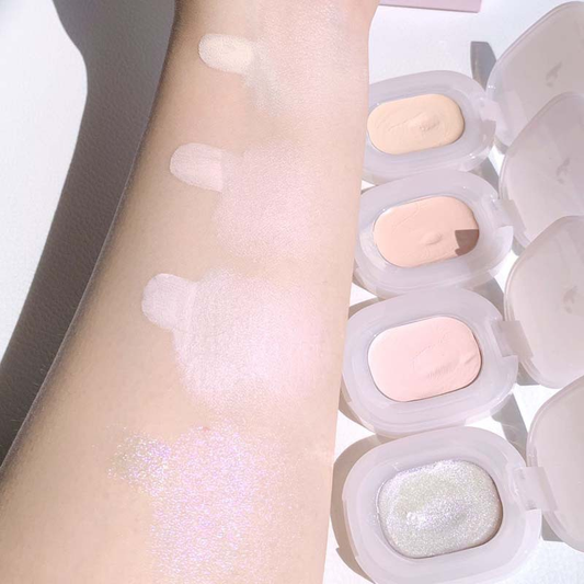 Iluminador Facial en Crema de Larga Duración