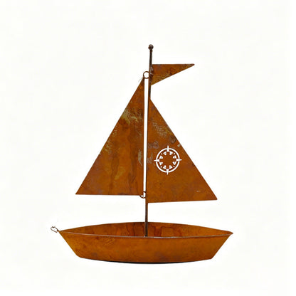 Macetero rústico de metal con forma de velero